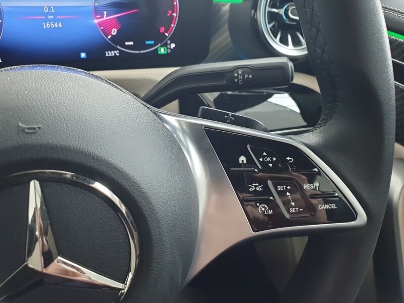 More views of Mercedes-Benz CLA