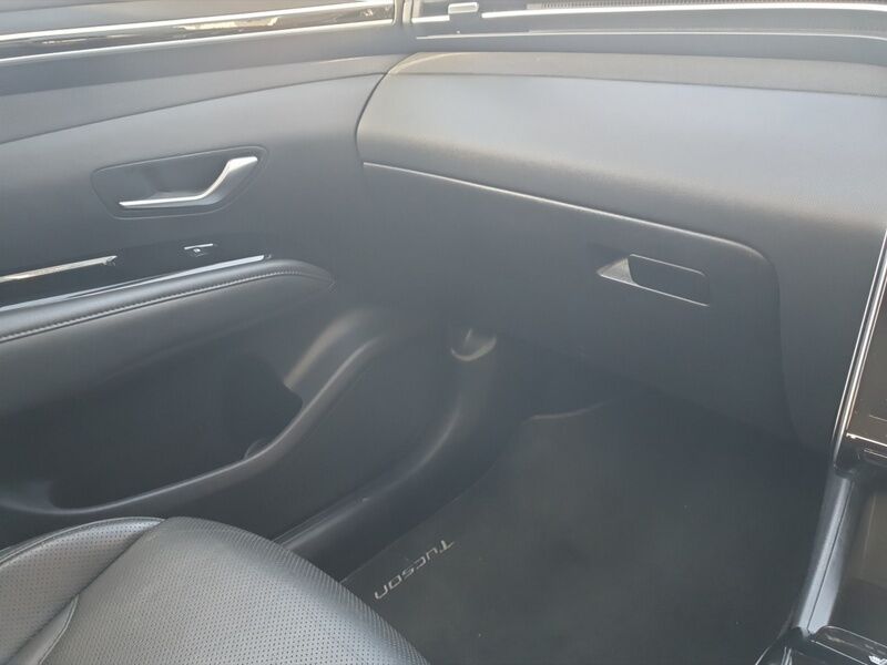 More views of Hyundai Tucson