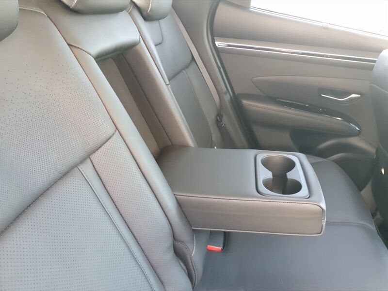 More views of Hyundai Tucson