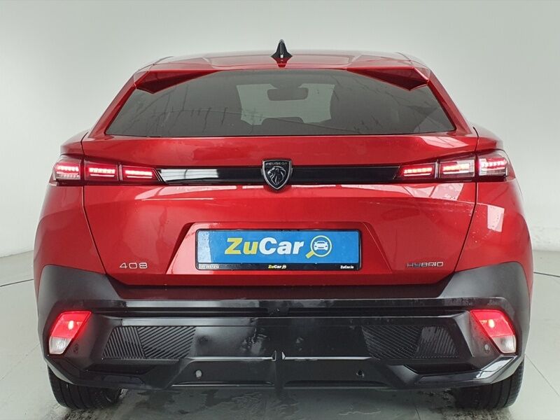 More views of Peugeot 408