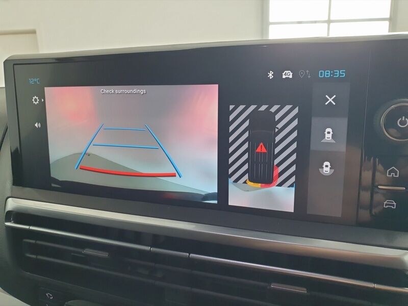 More views of Citroen Spacetourer