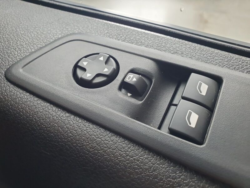 More views of Citroen Spacetourer