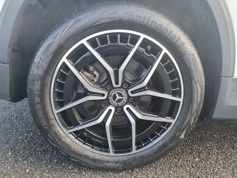 More views of Mercedes-Benz EQA