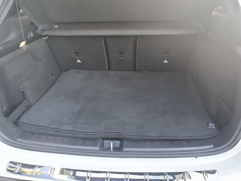 More views of Mercedes-Benz EQA