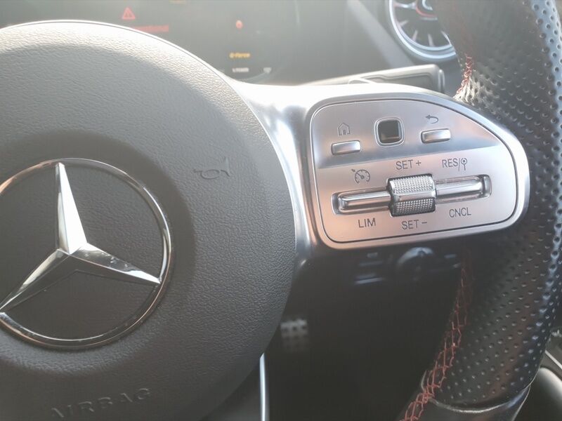 More views of Mercedes-Benz EQA