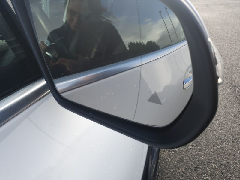 More views of Mercedes-Benz EQA