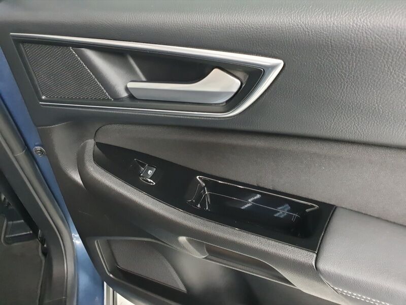 More views of Ford Galaxy