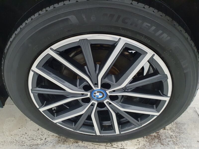 More views of BMW X1