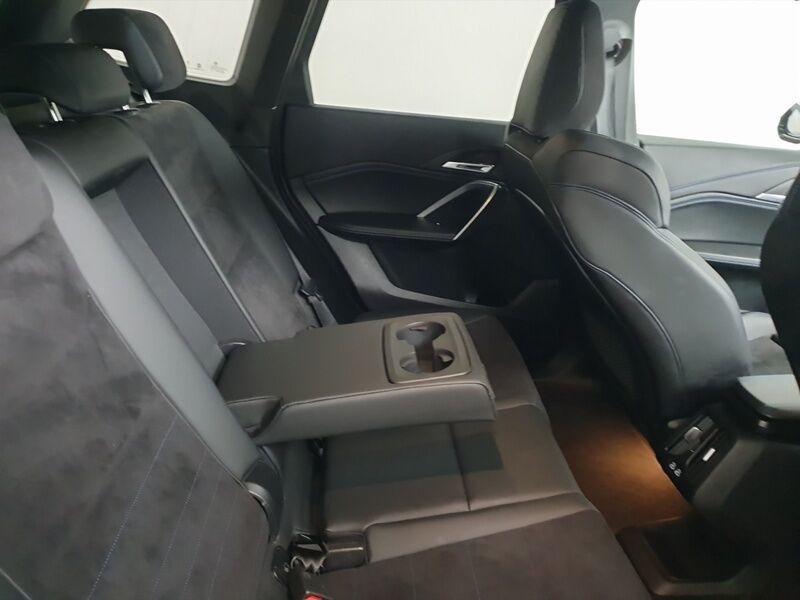 More views of BMW X1