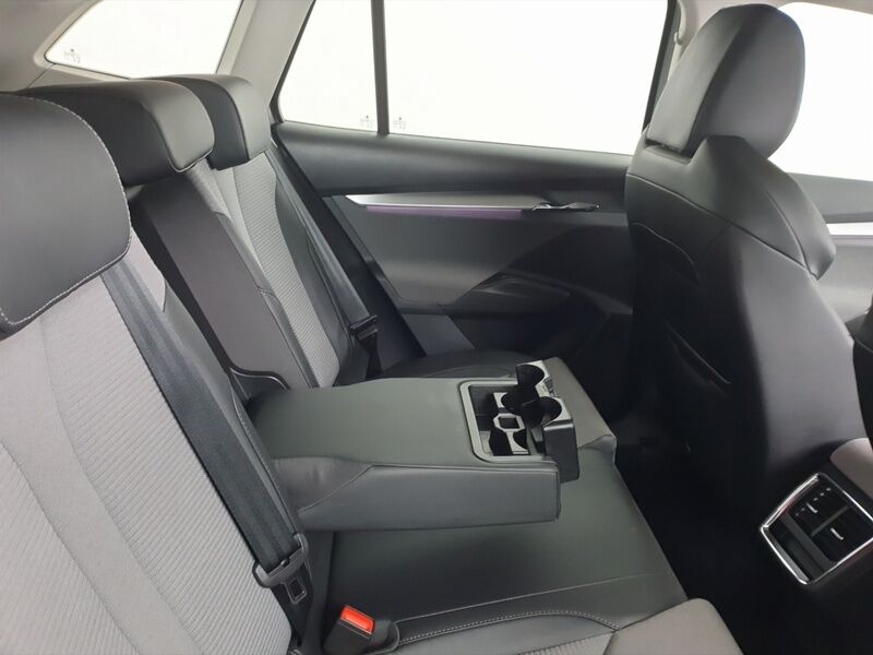 More views of Skoda Enyaq