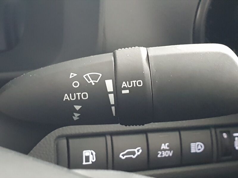 More views of Toyota C-HR