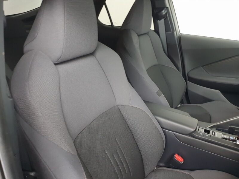 More views of Toyota C-HR