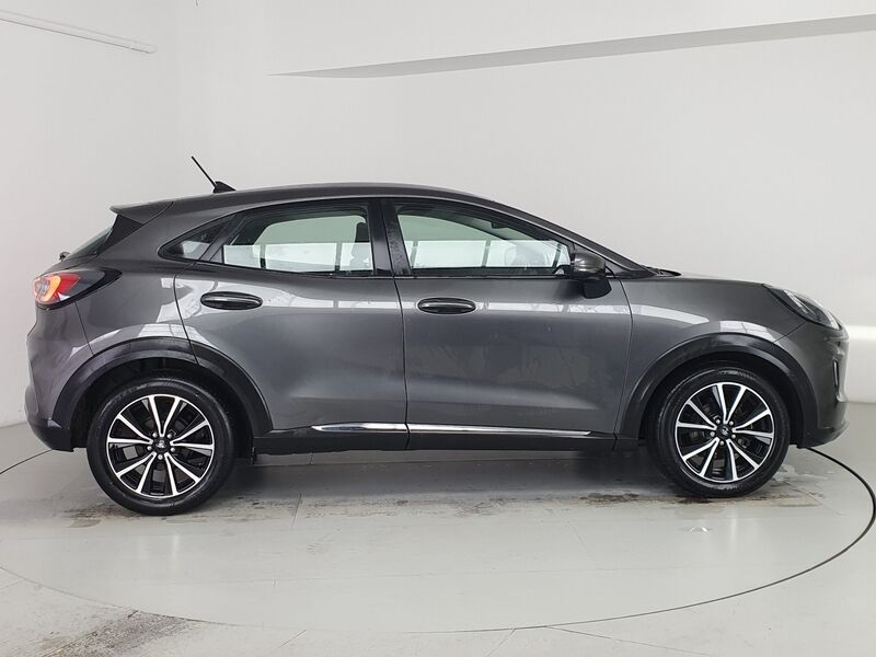 More views of Ford Puma