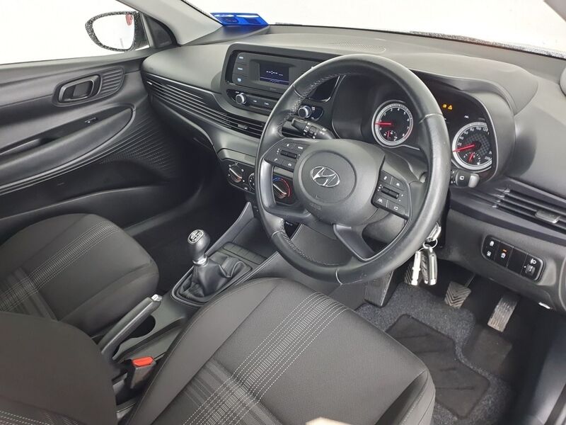 More views of Hyundai i20