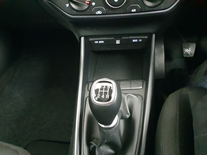 More views of Hyundai i20