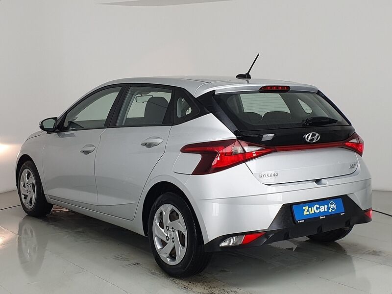 More views of Hyundai i20