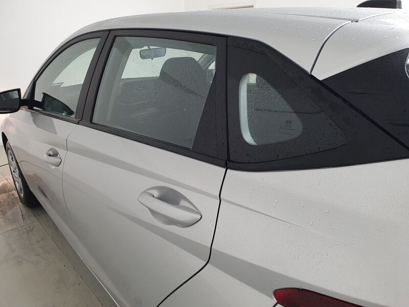 More views of Hyundai i20