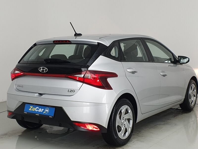 More views of Hyundai i20