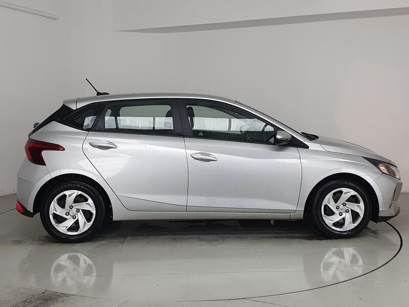 More views of Hyundai i20