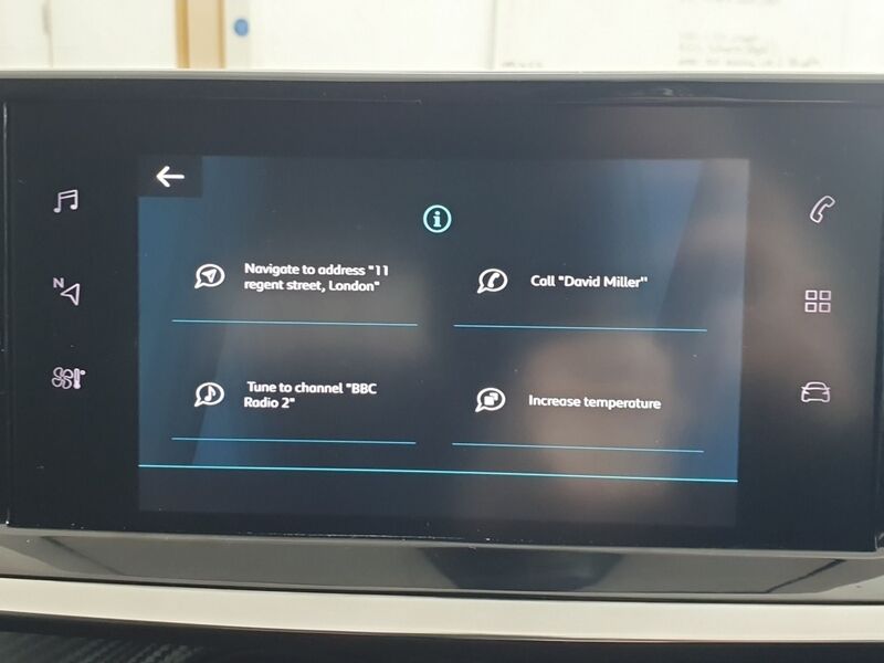 More views of Peugeot 208