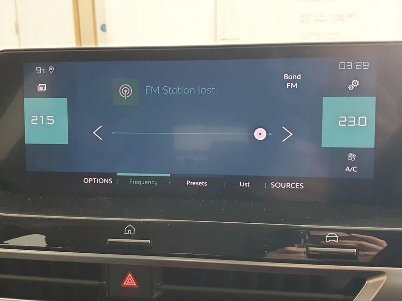 More views of Citroen e-C4