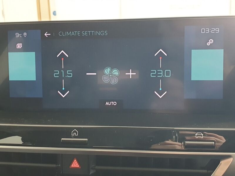 More views of Citroen e-C4