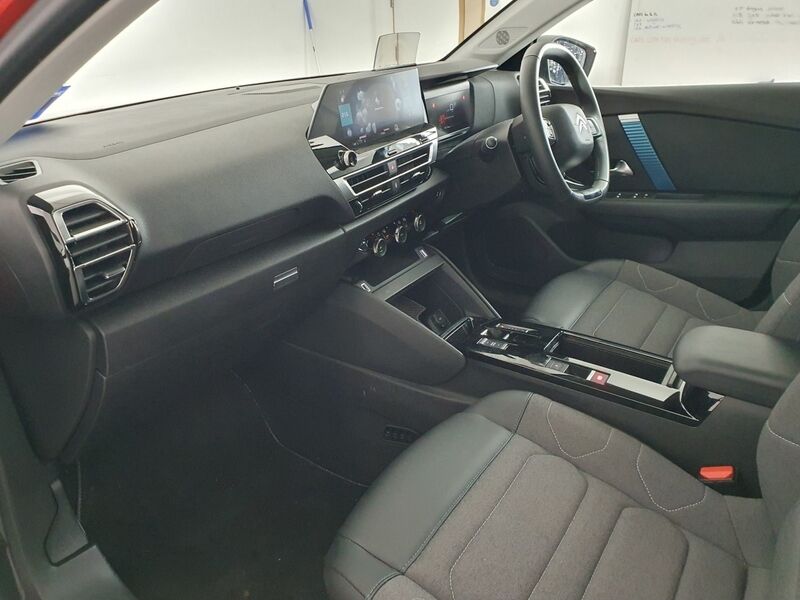 More views of Citroen e-C4