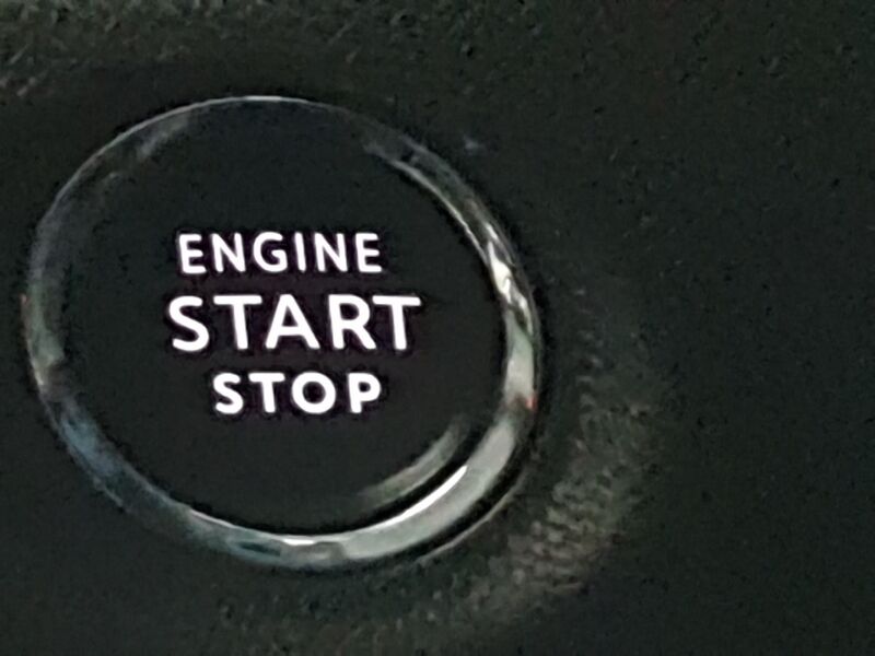 More views of Citroen e-C4