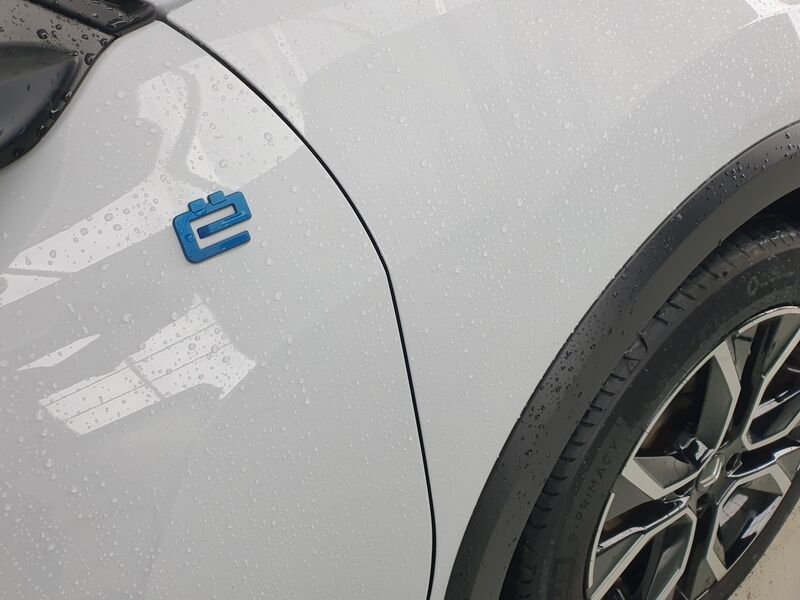 More views of Citroen e-C4