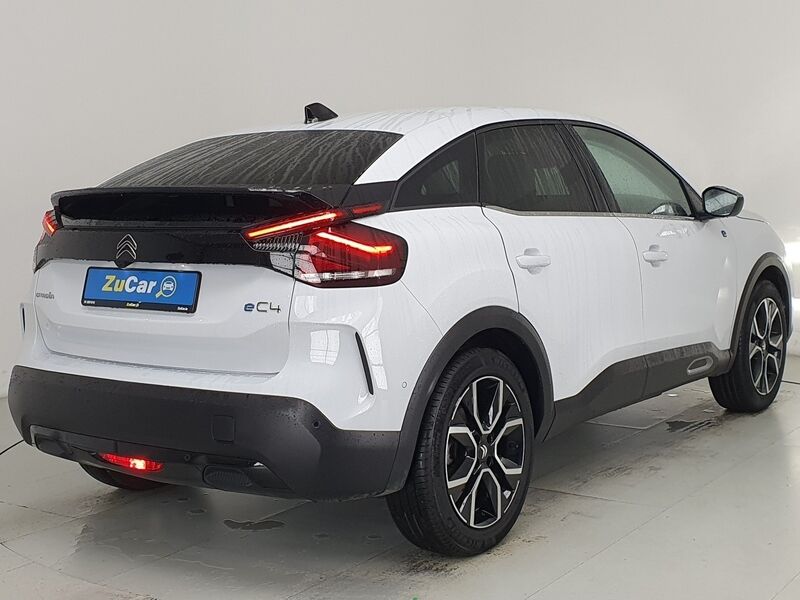 More views of Citroen e-C4