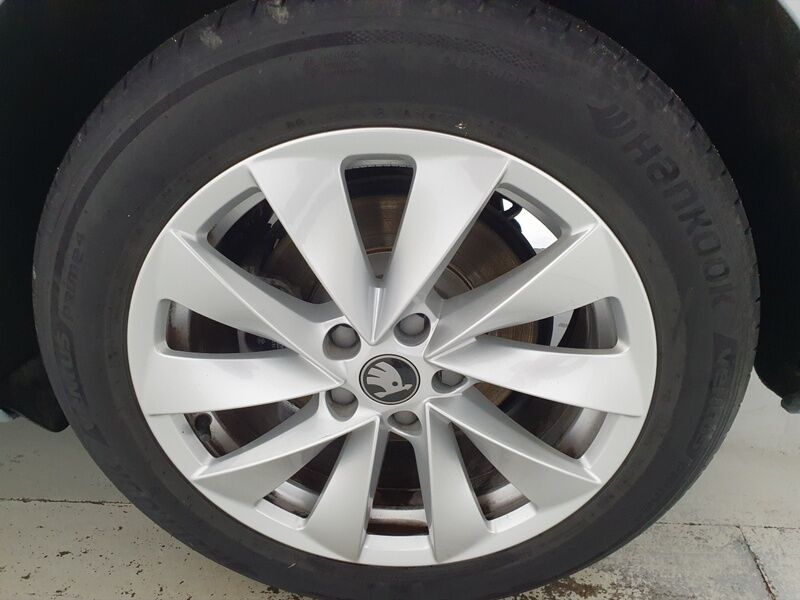 More views of Skoda Superb