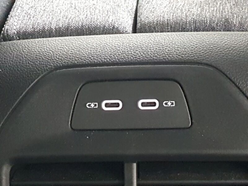 More views of Skoda Superb