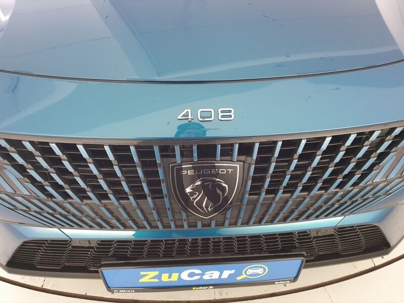 More views of Peugeot 408