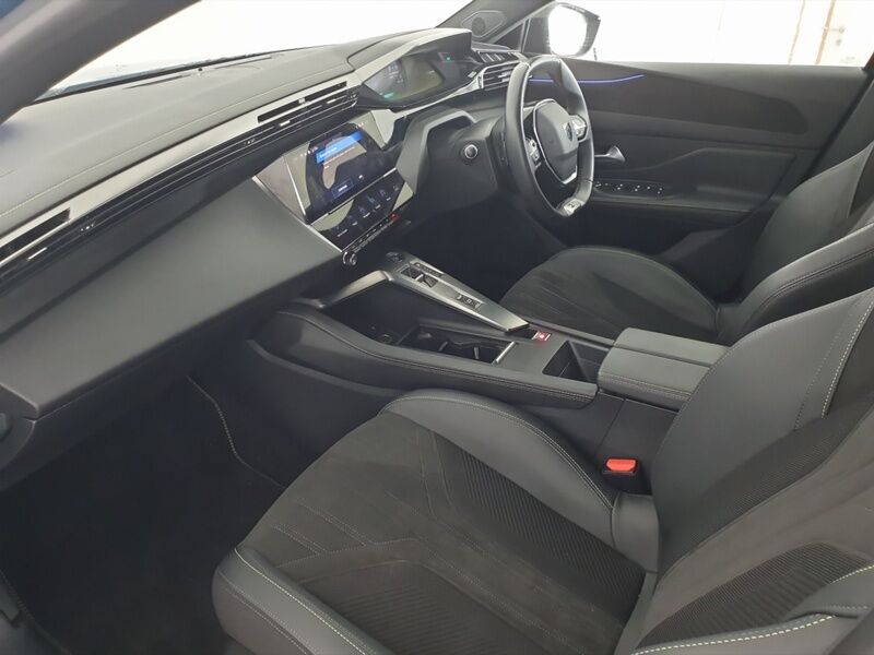 More views of Peugeot 408