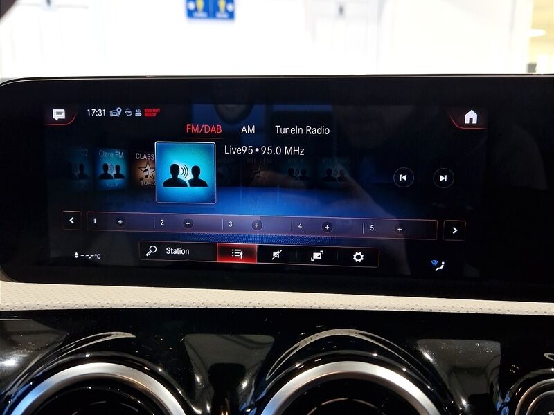 More views of Mercedes-Benz CLA