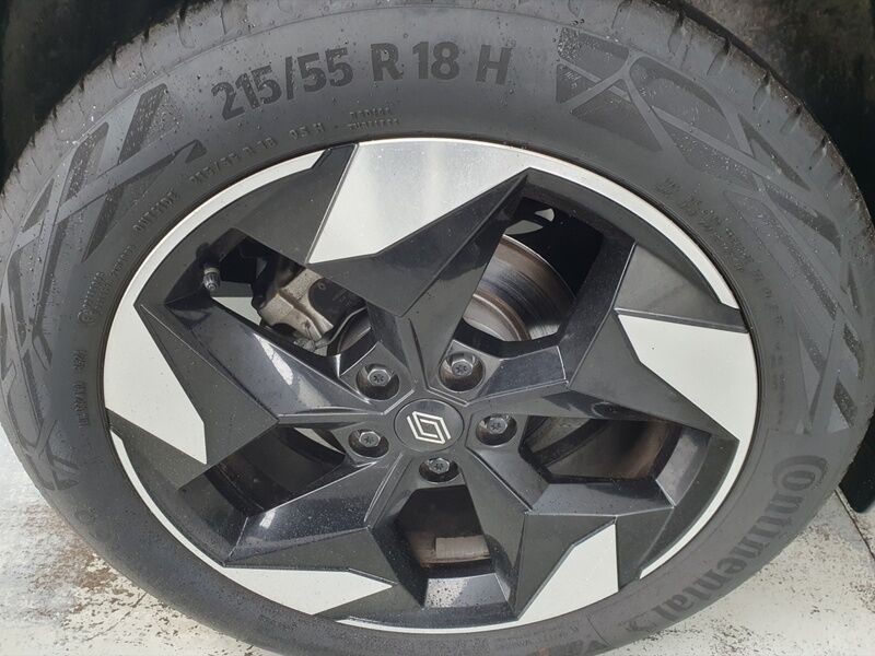 More views of Renault Captur