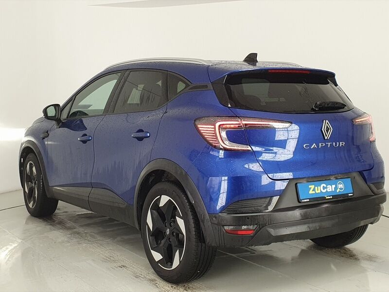 More views of Renault Captur