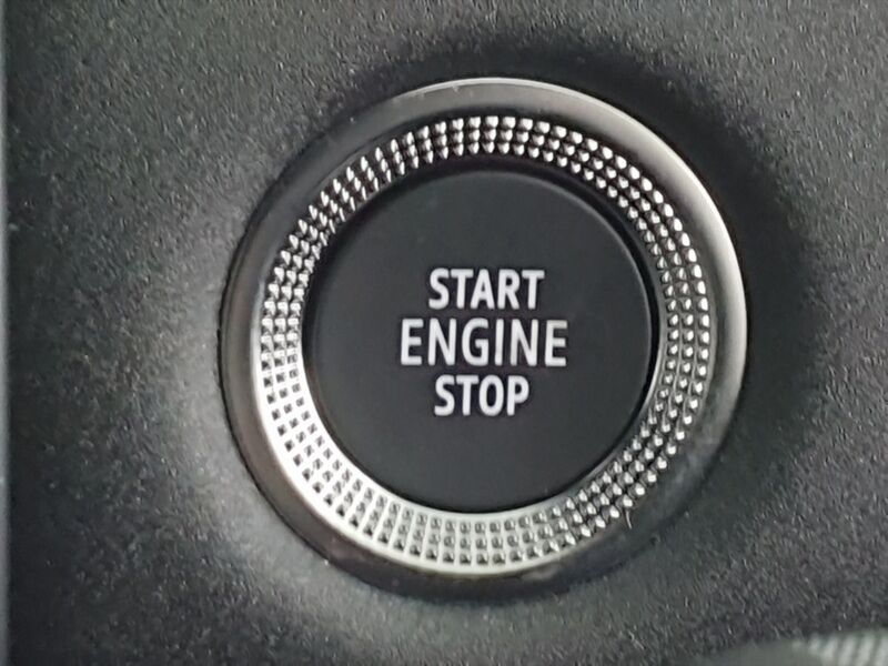 More views of Renault Captur