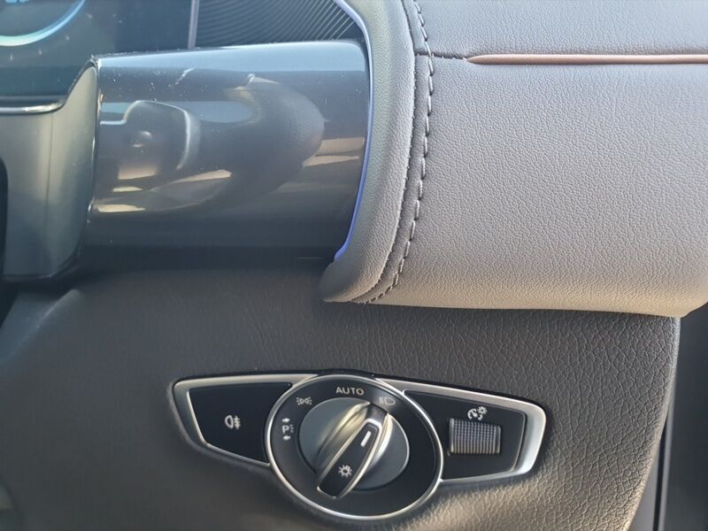 More views of Mercedes-Benz EQC