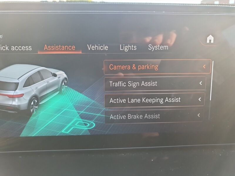 More views of Mercedes-Benz EQC