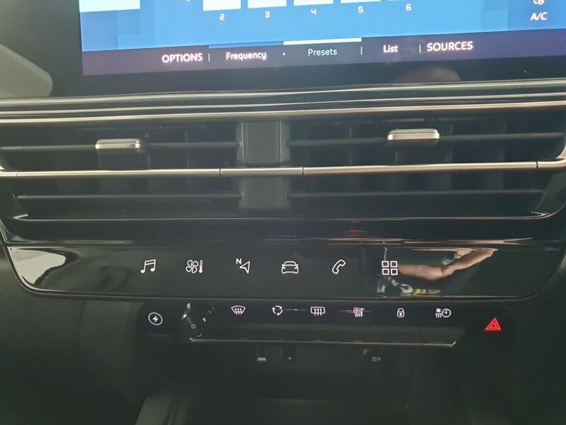 More views of Citroen C5 Aircross