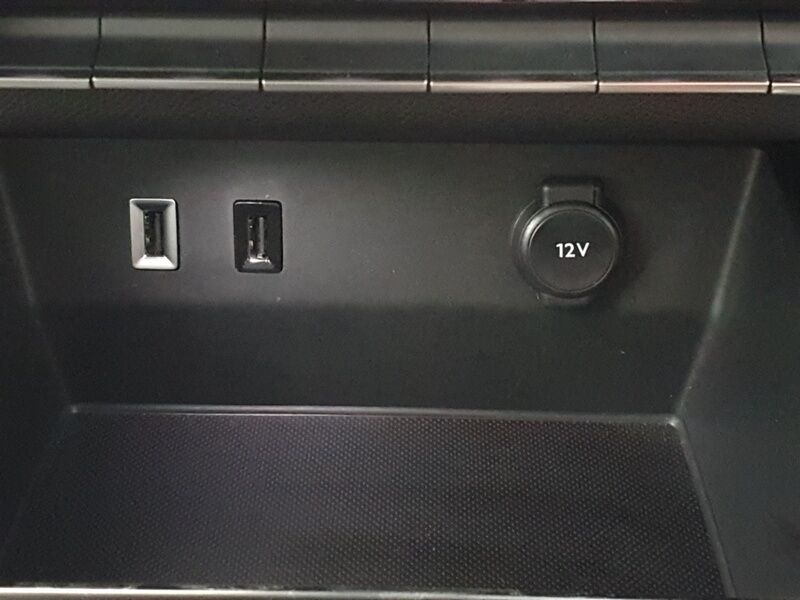 More views of Citroen C5 Aircross