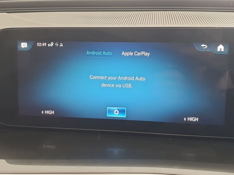 More views of Mercedes-Benz EQC