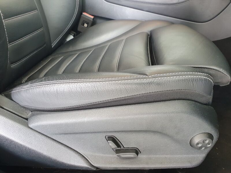 More views of Mercedes-Benz EQC