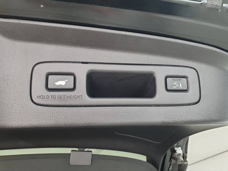 More views of Honda e:Ny1