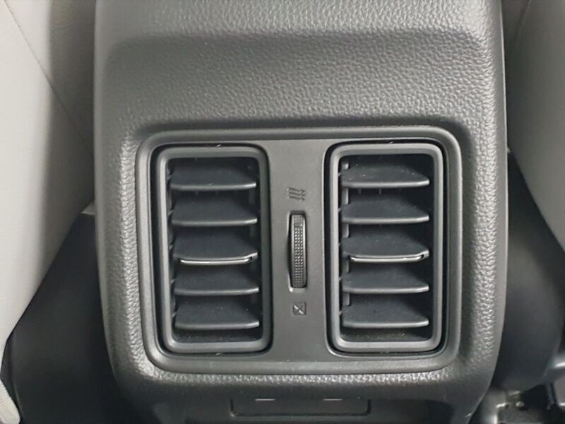 More views of Honda e:Ny1