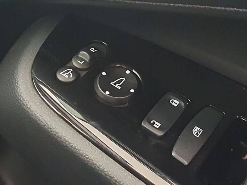 More views of Honda e:Ny1