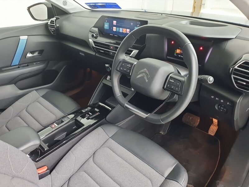 More views of Citroen e-C4