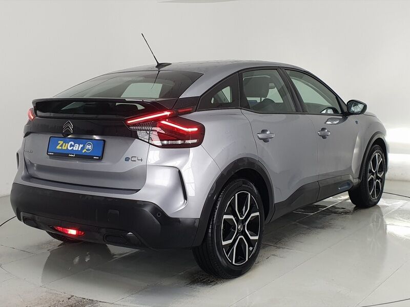 More views of Citroen e-C4