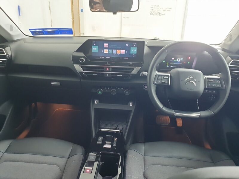 More views of Citroen e-C4